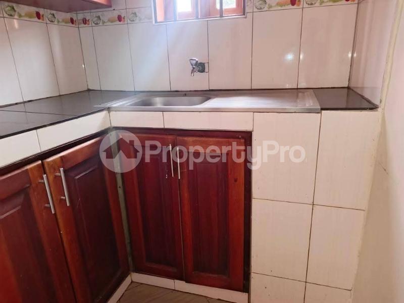 1 bedroom mini flat  Bungalow Apartment for rent Bweyogerere buto road  Wakiso Central - 2
