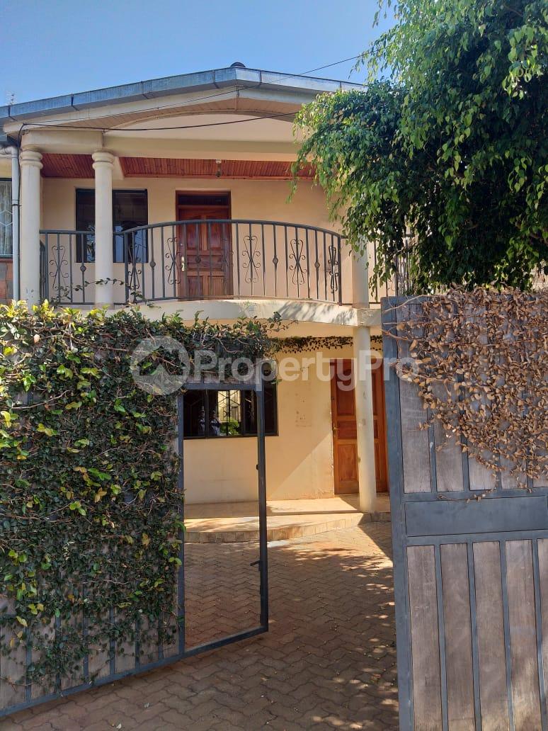 4 bedroom Townhouse for sale Gatanga Road Lavington Nairobi