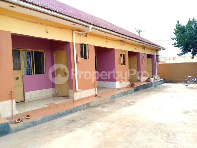 1 bedroom mini flat  Bungalow Apartment for rent kasangati road Gayaza Wakiso Central - 2