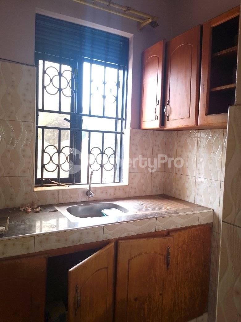 1 bedroom mini flat  Apartment Block Apartment for rent kyaliwajjala road Gayaza Wakiso Central - 4