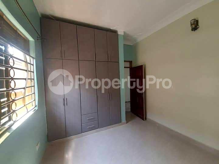 1 bedroom mini flat  Bungalow Apartment for rent bweyogerere road Wakiso Central - 6