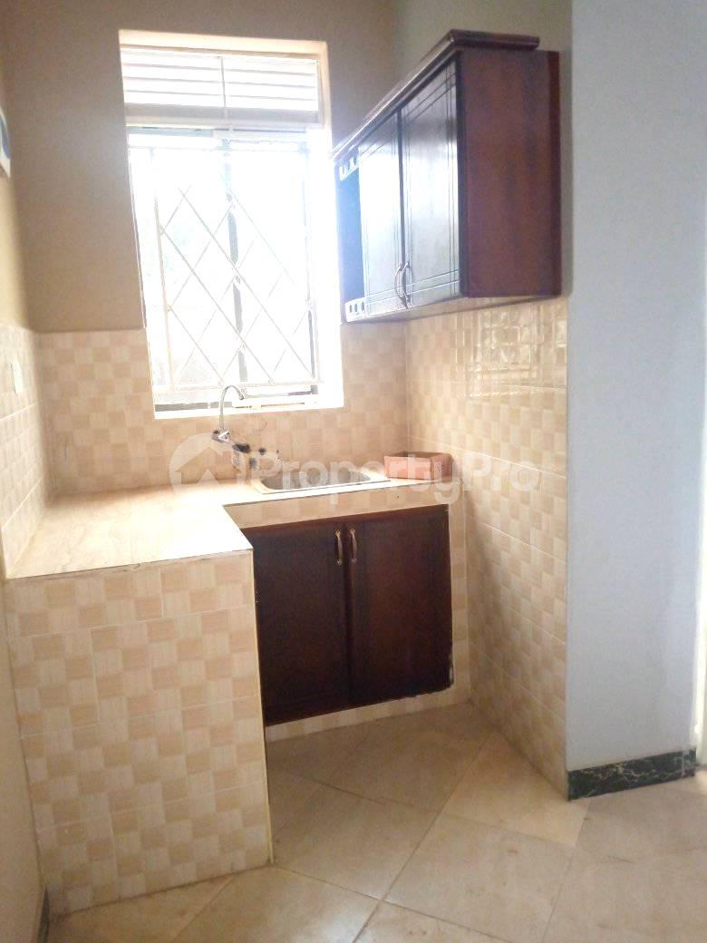 1 bedroom mini flat  Bungalow Apartment for rent gayaza road Gayaza Wakiso Central - 7