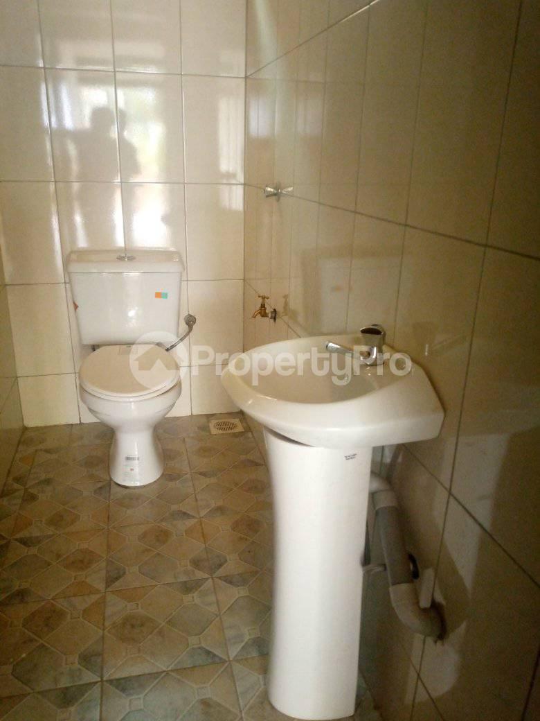 1 bedroom mini flat  Bungalow Apartment for rent gayaza road Wakiso Central - 6