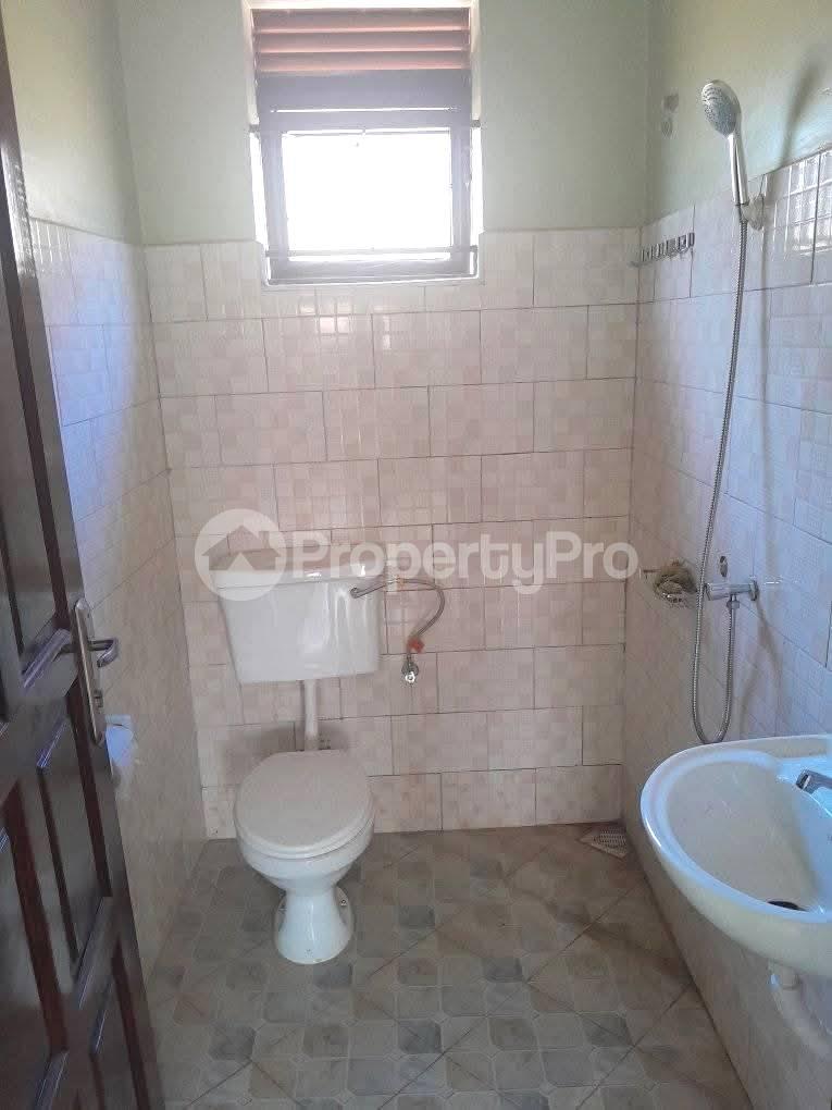 1 bedroom mini flat  Bungalow Apartment for rent kireka road Wakiso Central - 3