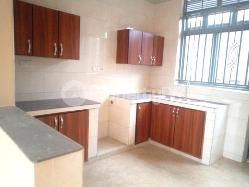 1 bedroom mini flat  Bungalow Apartment for rent gayaza road Gayaza Wakiso Central - 4