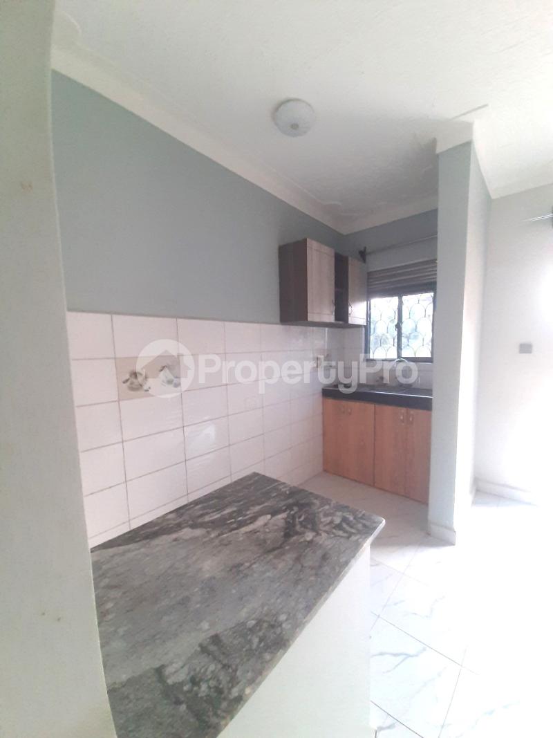 1 bedroom mini flat  Bungalow Apartment for rent namugongo road Wakiso Central - 5