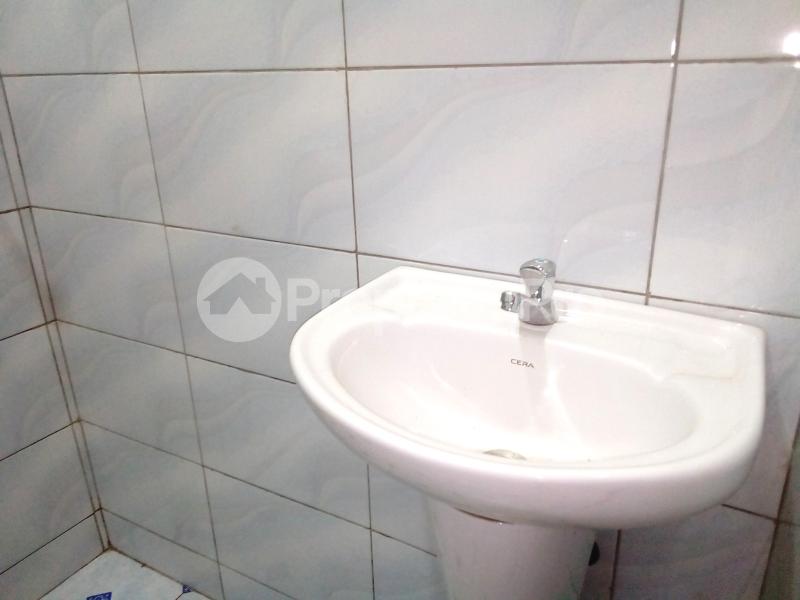 1 bedroom mini flat  Bungalow Apartment for rent gayaza road Gayaza Wakiso Central - 6