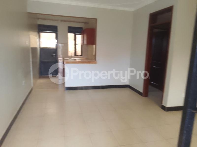 1 bedroom mini flat  Bungalow Apartment for rent naalya road Wakiso Central - 6