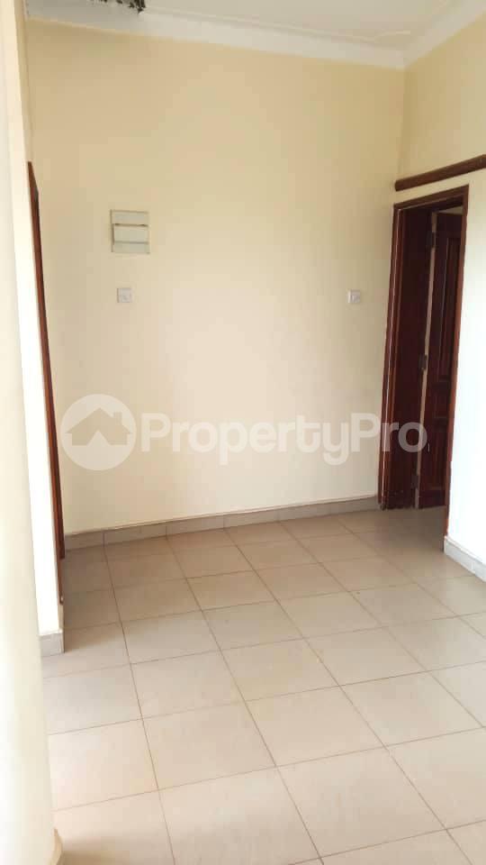 1 bedroom mini flat  Bungalow Apartment for rent Namugongo road Wakiso Central - 6