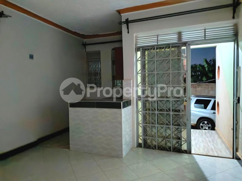 1 bedroom mini flat  Bungalow Apartment for rent namugongo road Wakiso Central - 8