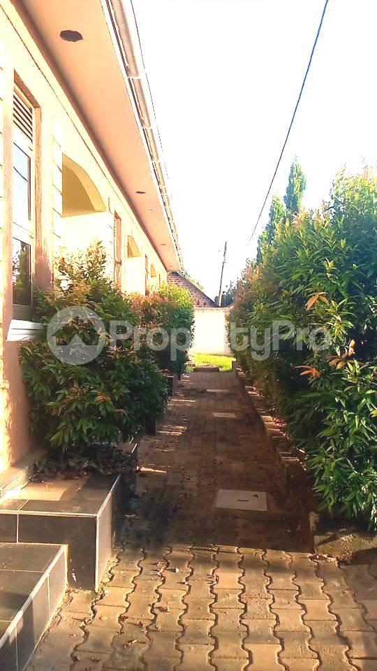 1 bedroom mini flat  Bungalow Apartment for rent gayaza road Gayaza Wakiso Central - 3