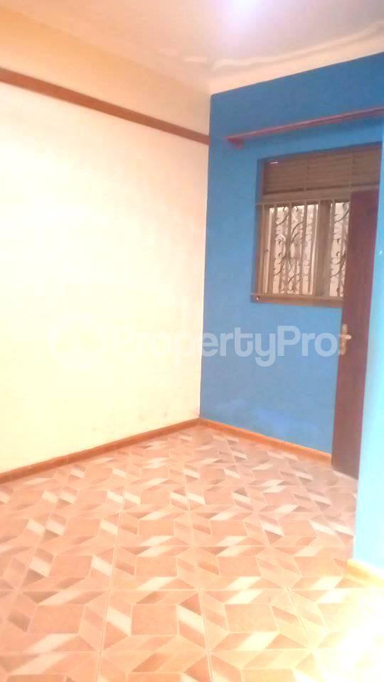 1 bedroom mini flat  Bungalow Apartment for rent gayaza road Gayaza Wakiso Central - 7