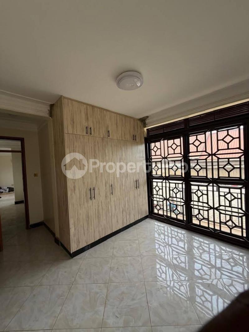 2 bedroom Apartment Block Apartment for rent Najjera road Wakiso Central - 5