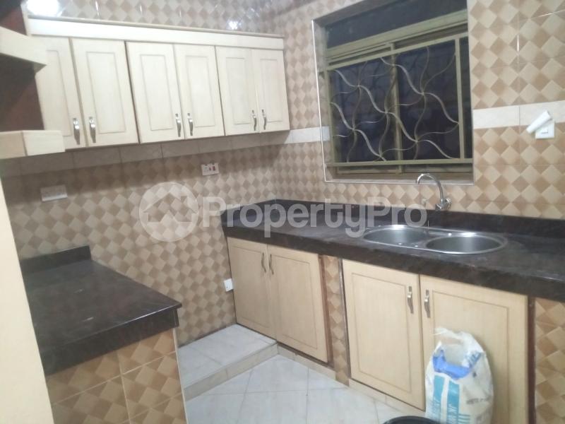 2 bedroom Bungalow Apartment for rent bweyogerere road Wakiso Central - 6