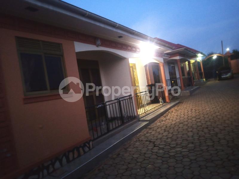2 bedroom Bungalow Apartment for rent bweyogerere road Wakiso Central - 0