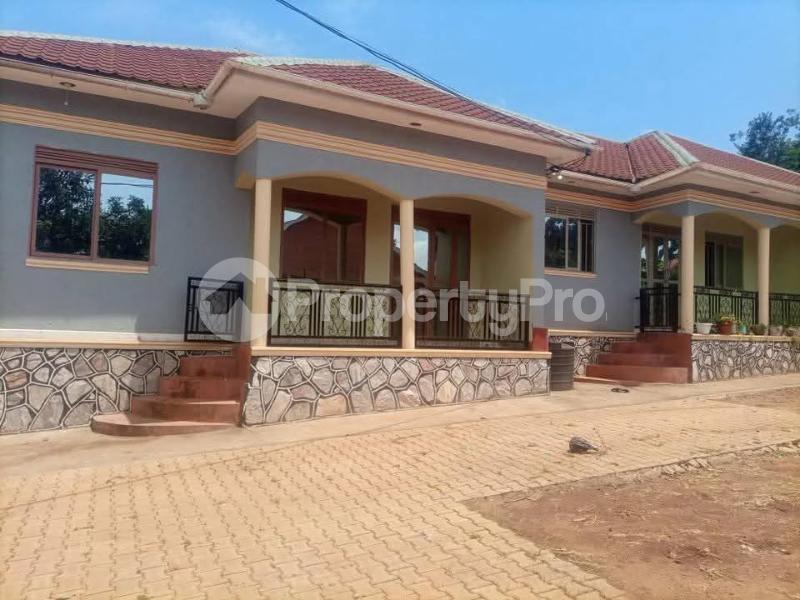 2 bedroom Bungalow Apartment for rent Bweyogerere road Wakiso Central - 3