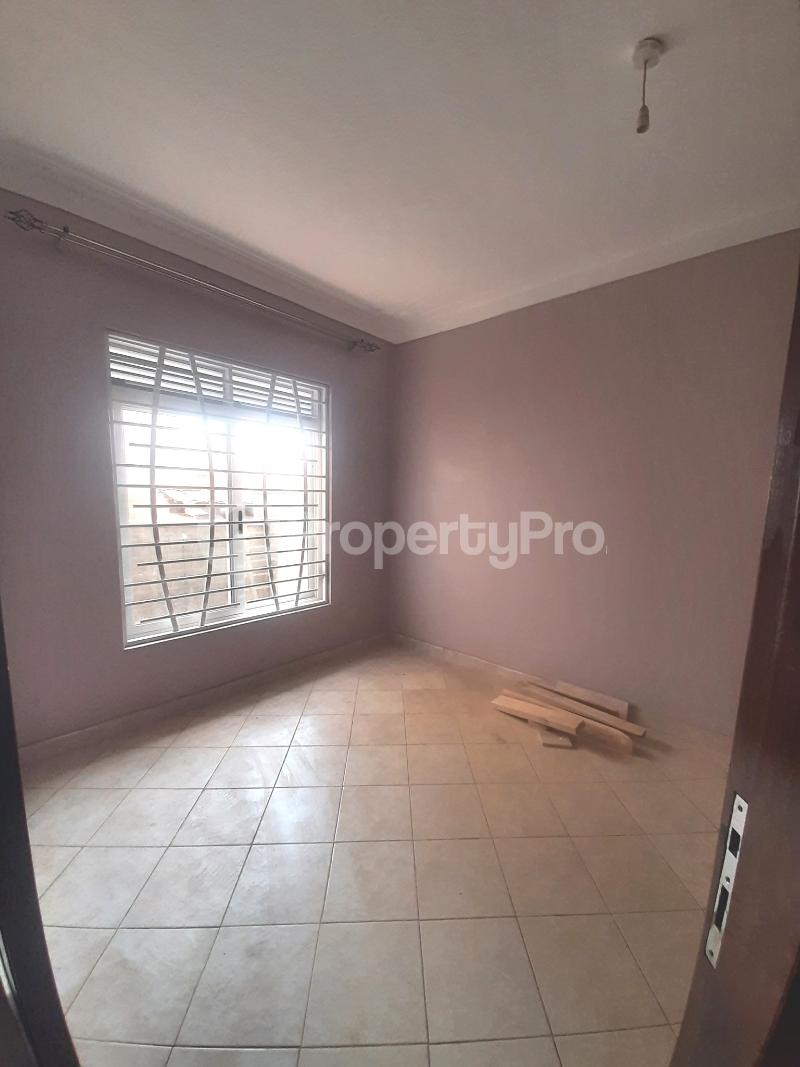 2 bedroom Bungalow Apartment for rent kira road Kira Wakiso Central - 8