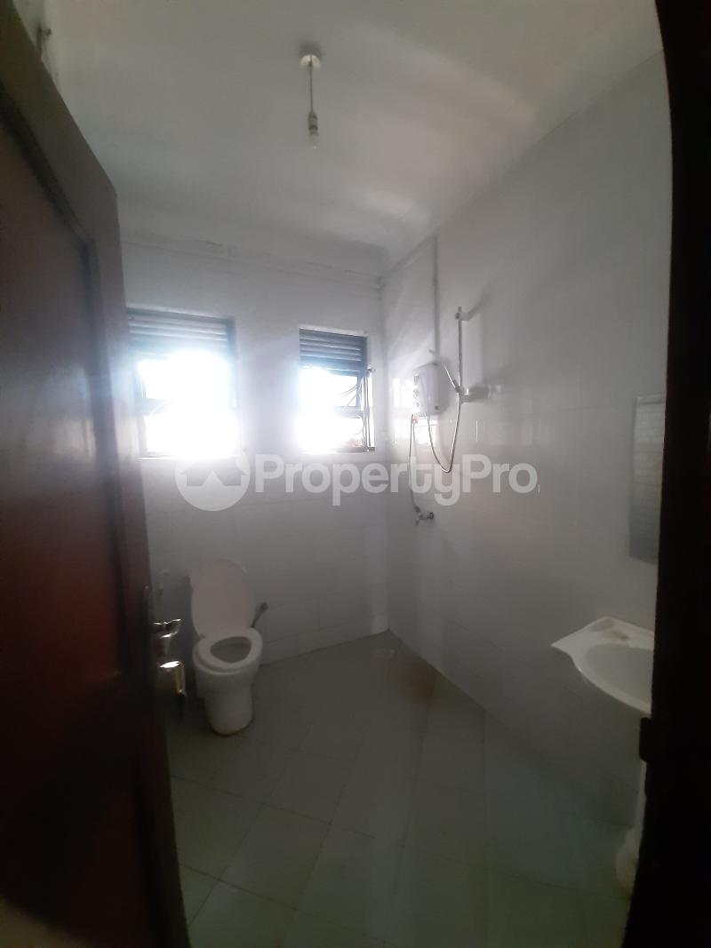 2 bedroom Bungalow Apartment for rent kisaasi road Kampala Central - 18