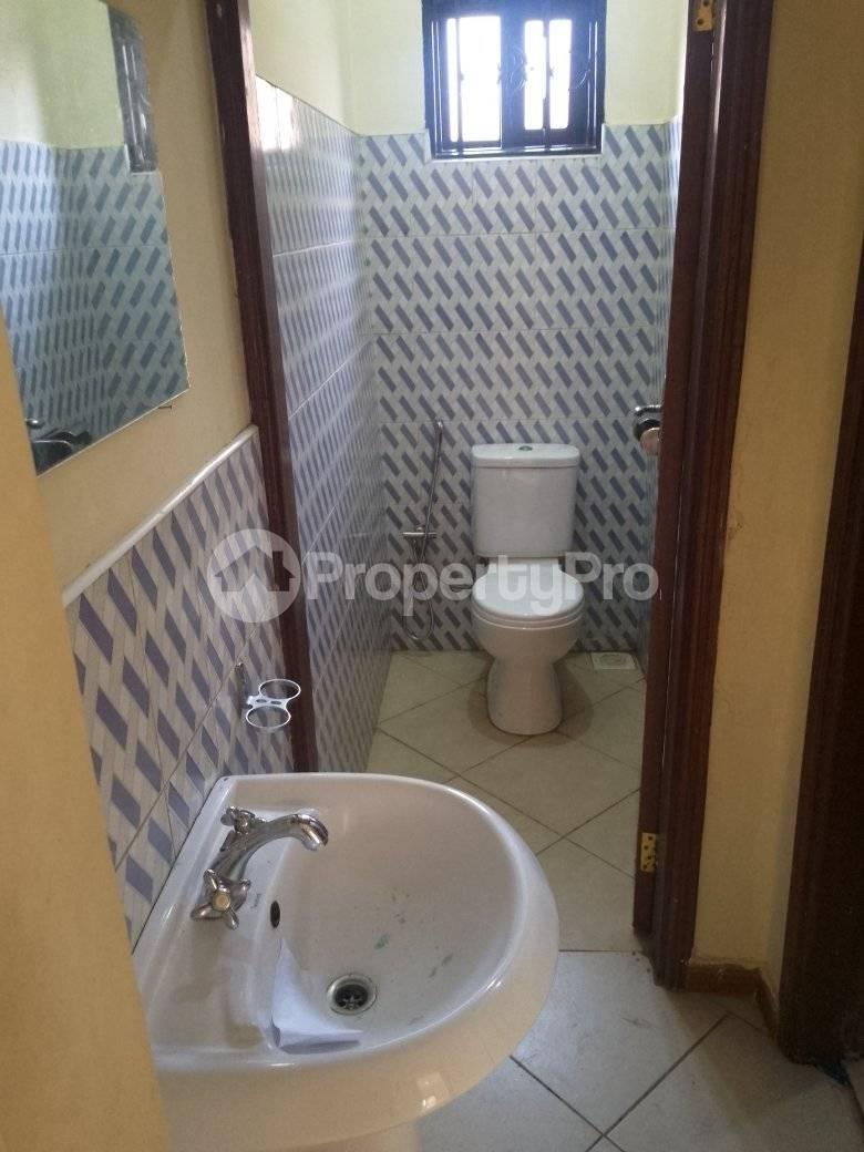 2 bedroom Apartment Block Apartment for rent kyaliwajjala road Wakiso Central - 6