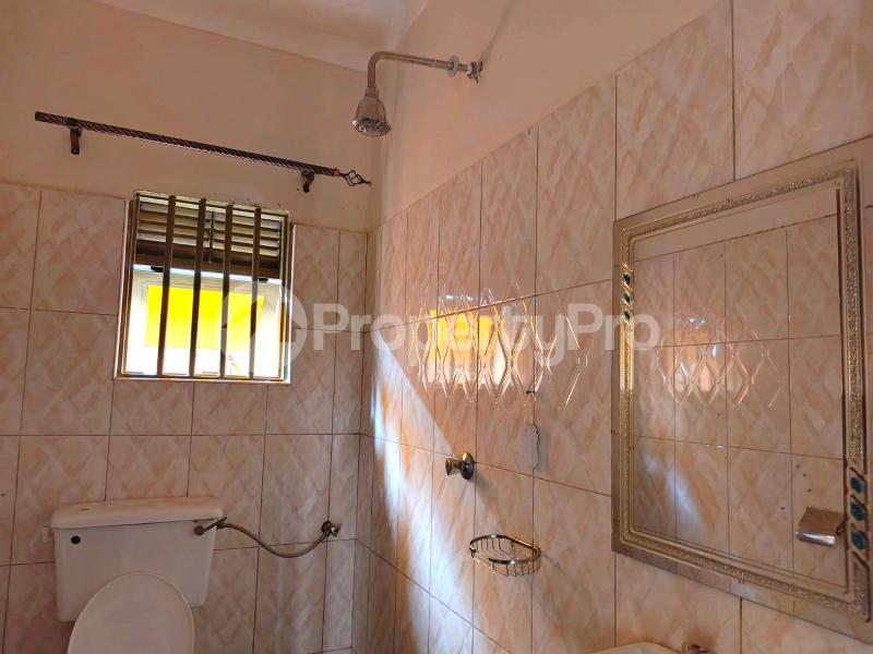 2 bedroom Bungalow Apartment for rent namugongo road Nsangi Wakiso Central - 3