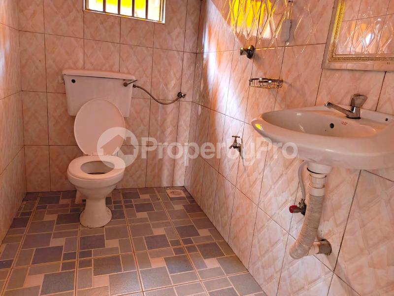 2 bedroom Bungalow Apartment for rent namugongo road Nsangi Wakiso Central - 5