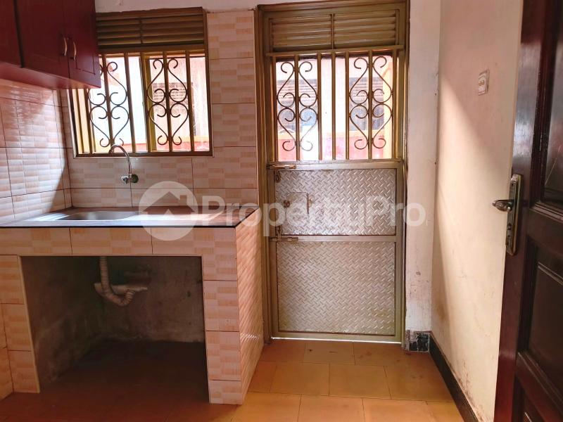 2 bedroom Bungalow Apartment for rent namugongo road Nsangi Wakiso Central - 8