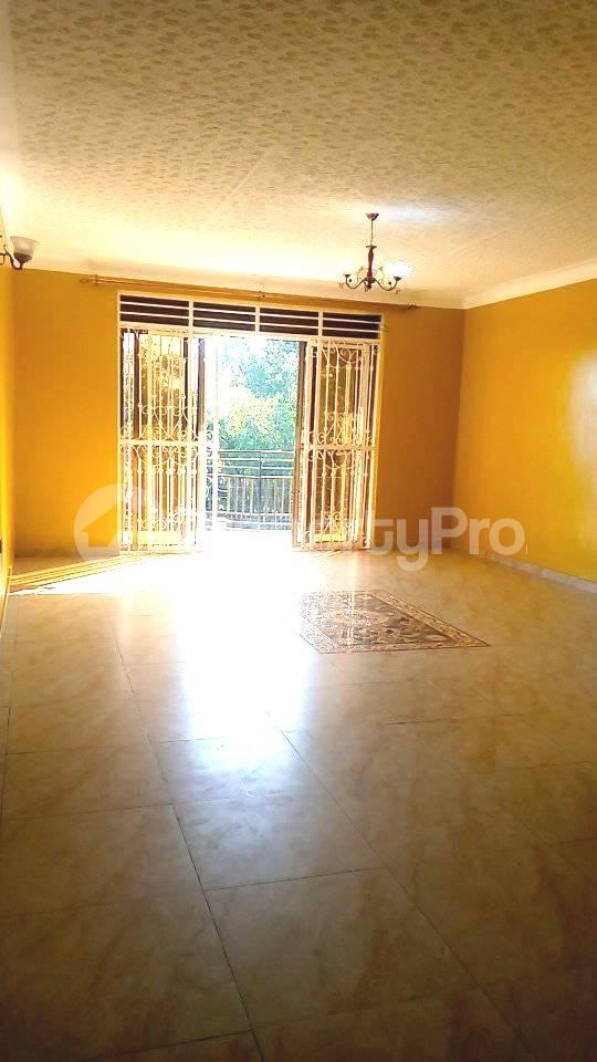 3 bedroom Apartment Block Apartment for rent gayaza road Gayaza Wakiso Central - 6