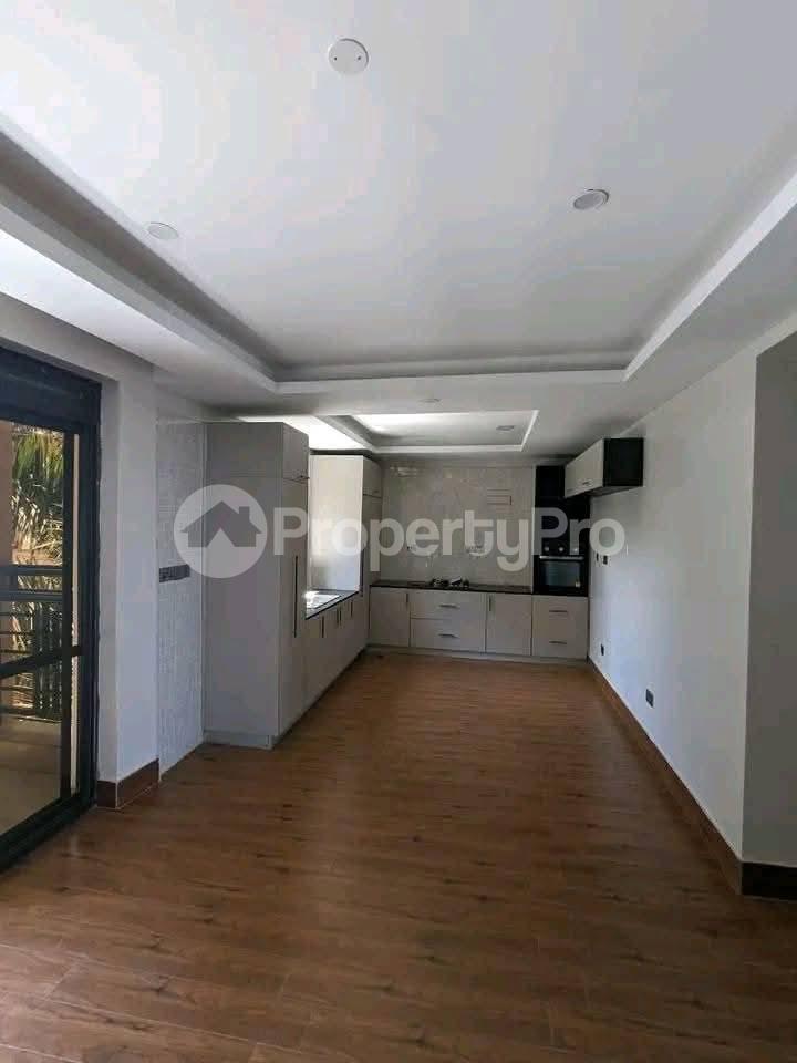 3 bedroom Apartment Block Apartment for rent Mbuya road Kampala Central - 5