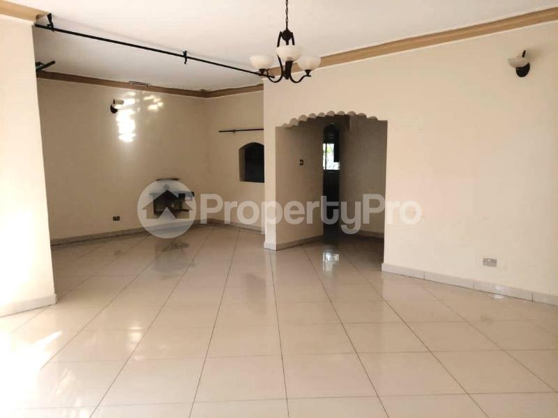 3 bedroom Apartment Block Apartment for rent najjera road Wakiso Central - 9