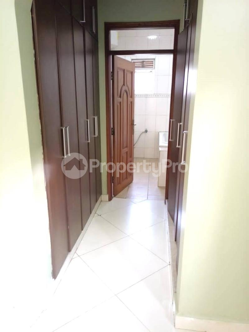 3 bedroom Apartment Block Apartment for rent najjera road Wakiso Central - 8