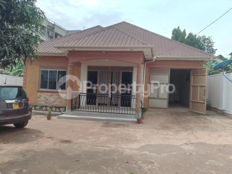 3 bedroom Land for sale Bweyogerere kiwanga  Kampala Central Kampala Central - 0