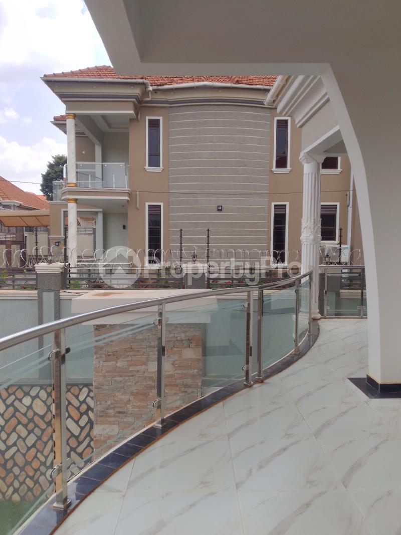5 bedroom Bungalow Apartment for sale Kira road Kira Wakiso Central - 8