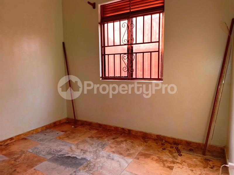 1 bedroom mini flat  Bungalow Apartment for rent kyaliwajjala road Wakiso Central - 3