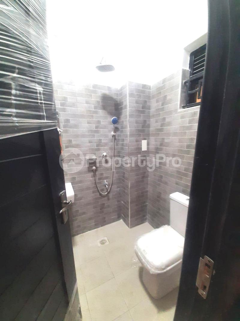 1 bedroom mini flat  Studio Apartment for rent kireka road Wakiso Central - 6