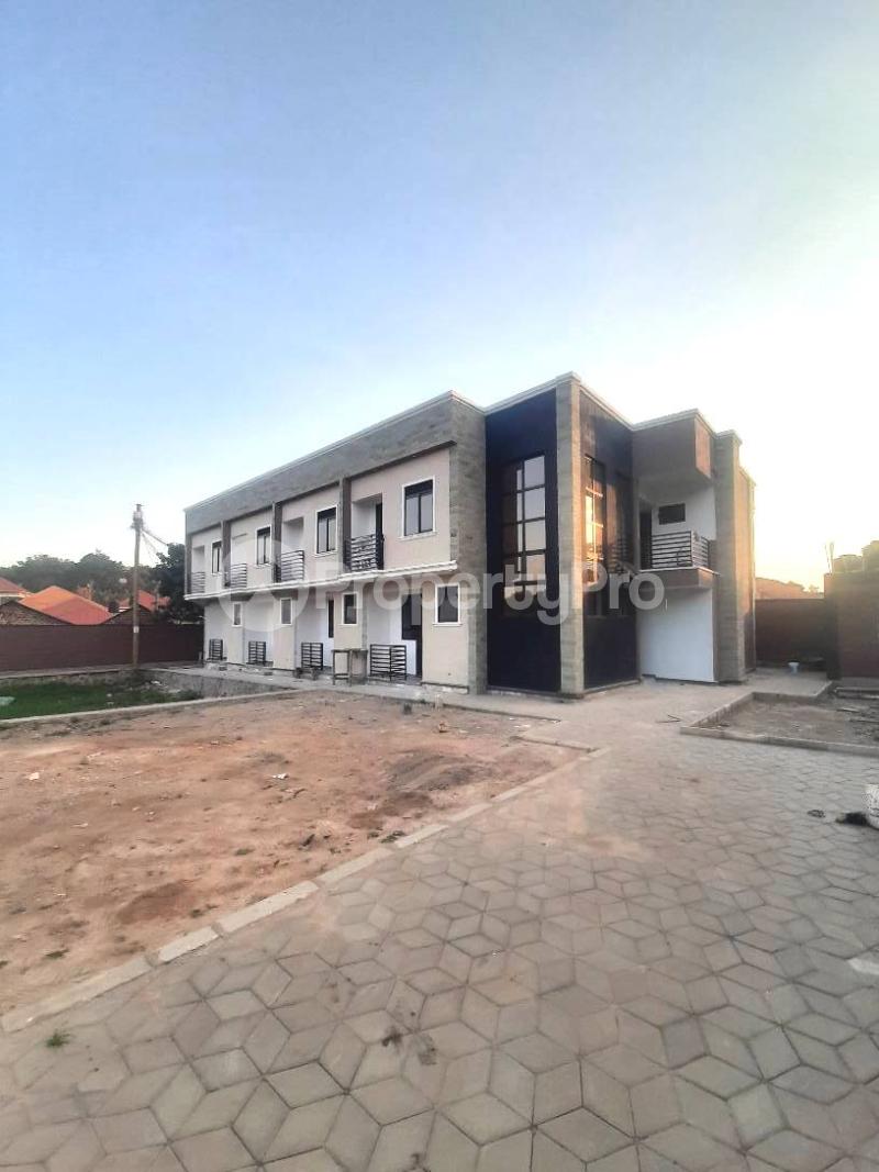 1 bedroom mini flat  Studio Apartment for rent kireka road Wakiso Central - 4