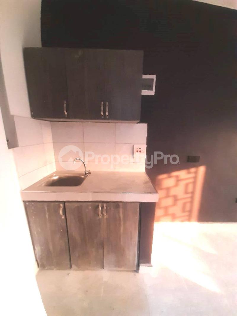 1 bedroom mini flat  Studio Apartment for rent kireka road Wakiso Central - 5