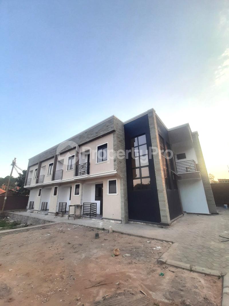 1 bedroom mini flat  Studio Apartment for rent kireka road Wakiso Central - 9