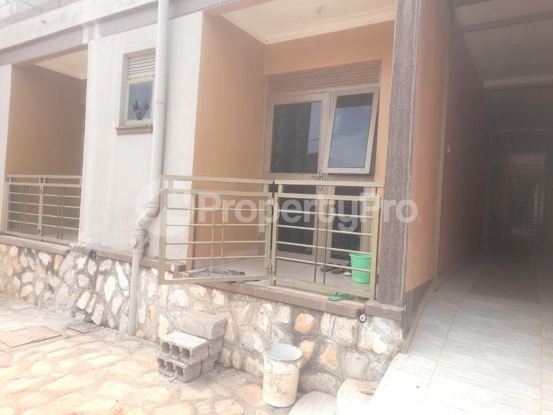 1 bedroom mini flat  Studio Apartment for rent kyaliwajjala road Wakiso Central - 5