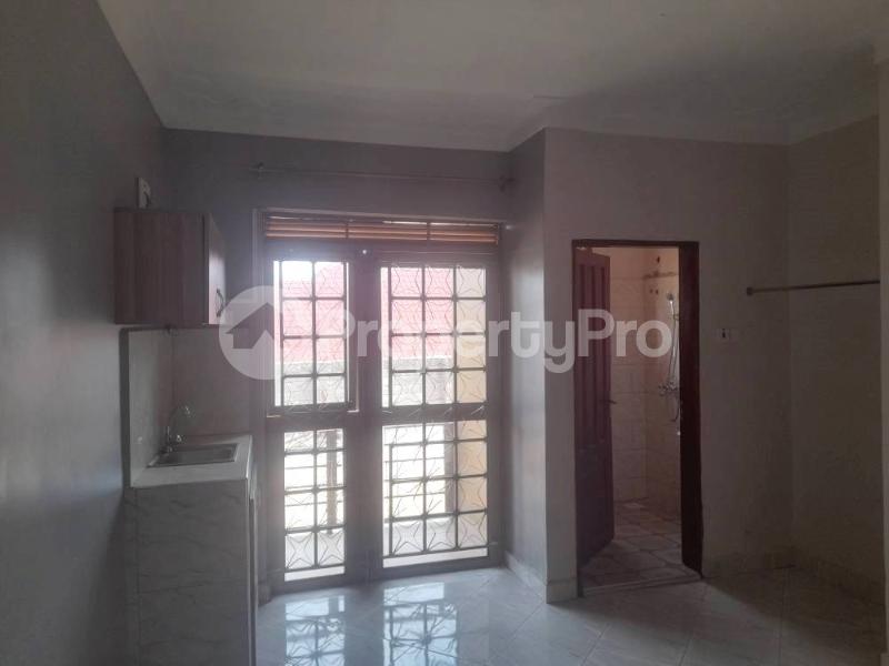 1 bedroom mini flat  Studio Apartment for rent kyaliwajjala road Wakiso Central - 6