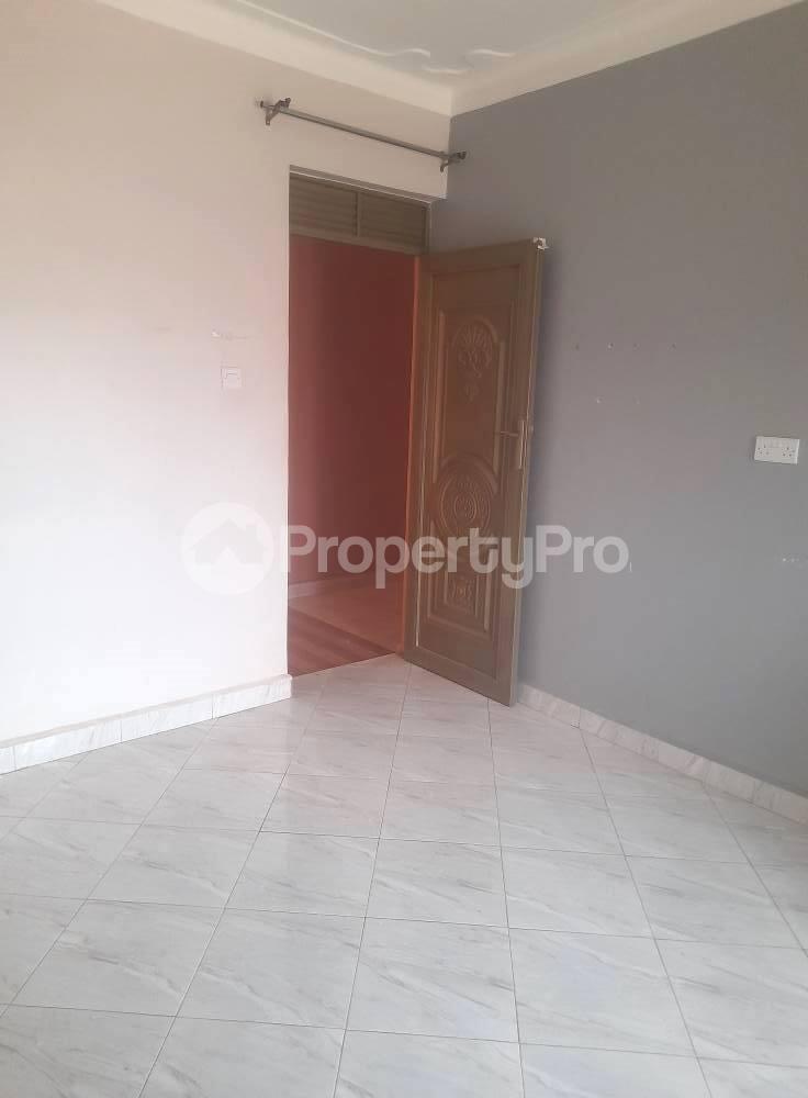 1 bedroom mini flat  Studio Apartment for rent kyaliwajjala road Wakiso Central - 4
