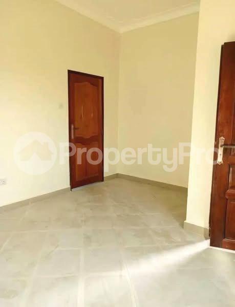 1 bedroom mini flat  Bungalow Apartment for rent kisaasi road Kisaasi Kampala Central - 4