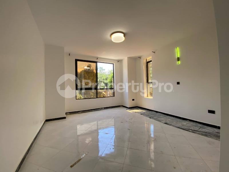 1 bedroom mini flat  Apartment Block Apartment for rent Kisaasi road Kisaasi Kampala Central - 2