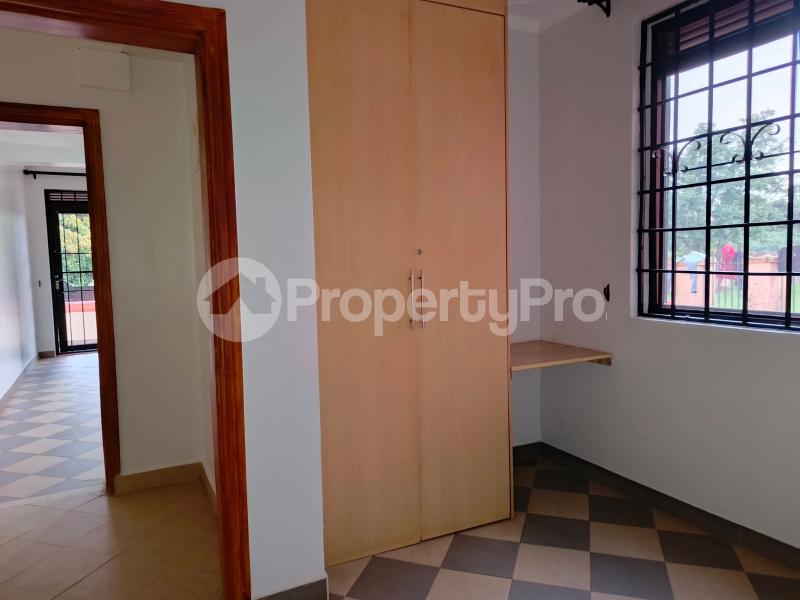1 bedroom mini flat  Apartment Block Apartment for rent Kiwaatule road Kampala Central - 13