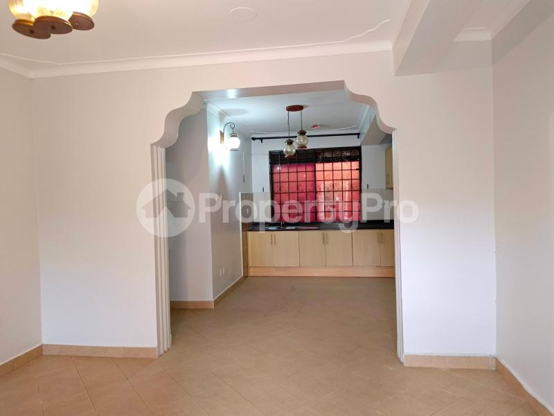 1 bedroom mini flat  Apartment Block Apartment for rent Kiwaatule road Kampala Central - 11