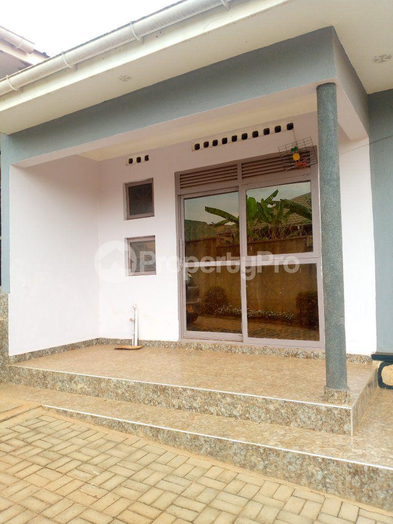 1 bedroom mini flat  Bungalow Apartment for rent gayaza road Gayaza Wakiso Central - 4