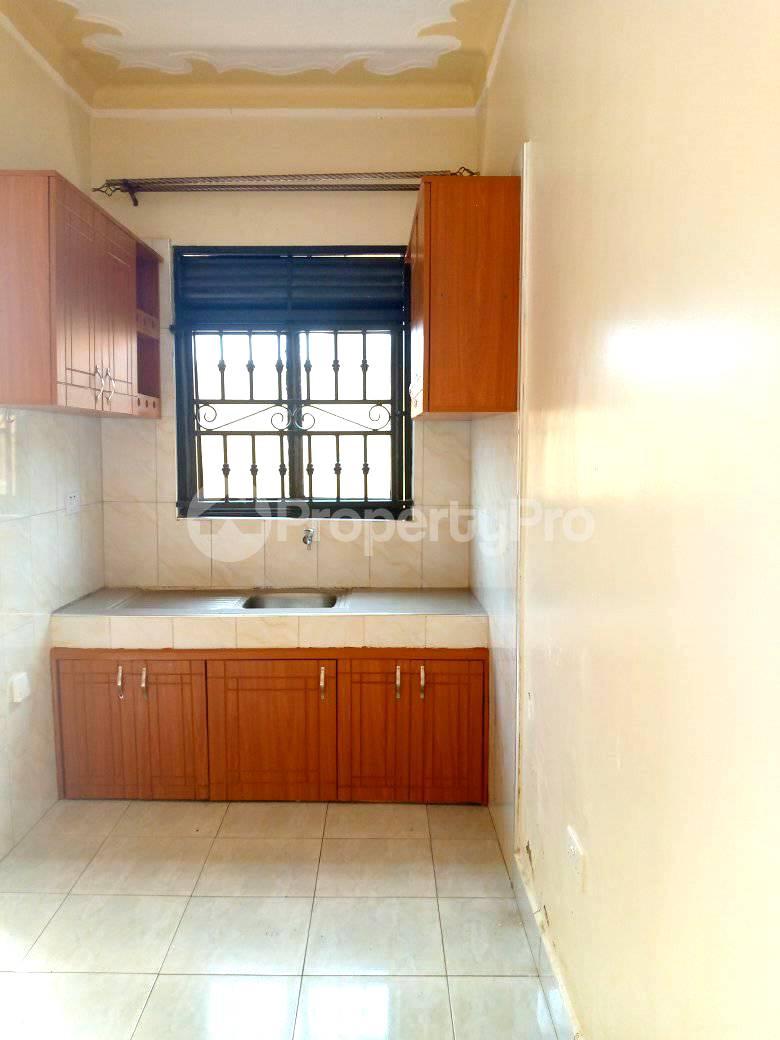 1 bedroom mini flat  Bungalow Apartment for rent gayaza road Gayaza Wakiso Central - 4