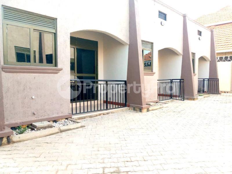 1 bedroom mini flat  Bungalow Apartment for rent gayaza road Gayaza Wakiso Central - 5