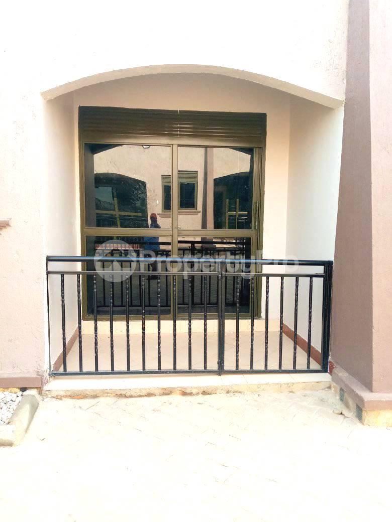 1 bedroom mini flat  Bungalow Apartment for rent gayaza road Gayaza Wakiso Central - 5