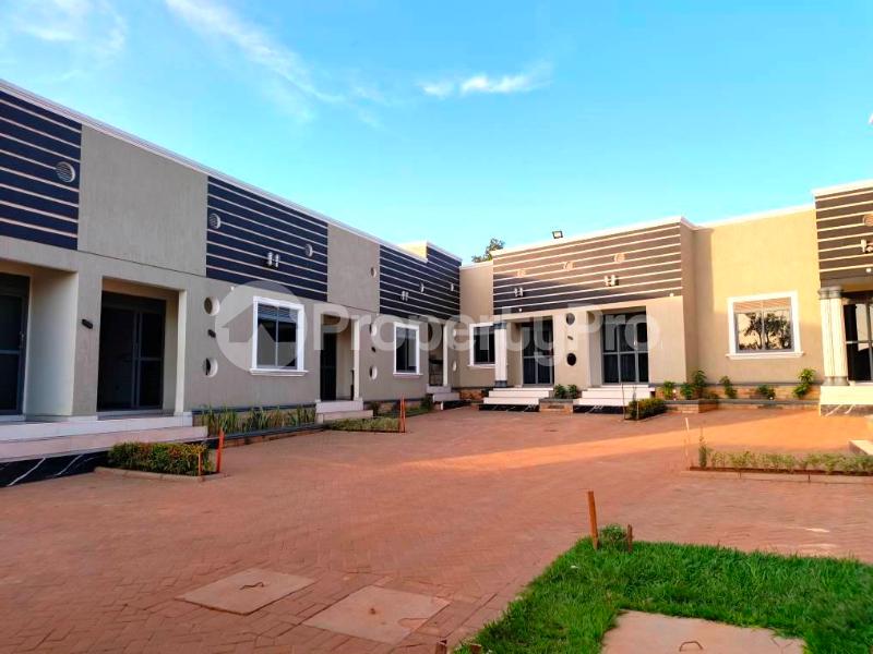 1 bedroom mini flat  Bungalow Apartment for rent namugongo road Wakiso Central - 6