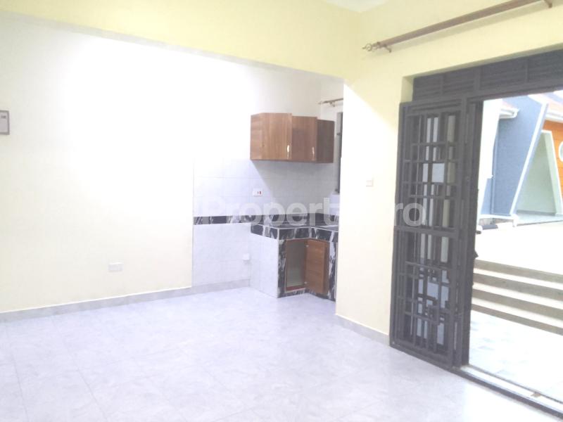1 bedroom mini flat  Bungalow Apartment for rent naalya road Wakiso Central - 12